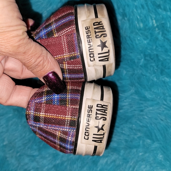Converse Plaid Women's Size 7 Sneakers - Picture 4 of 8